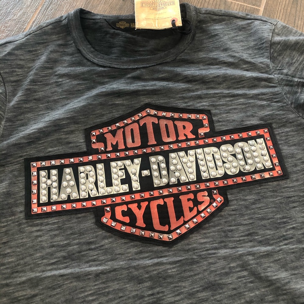 LAST ONE! HARLEY DAVIDSON WOMEN’S STUDDED SHIRT!